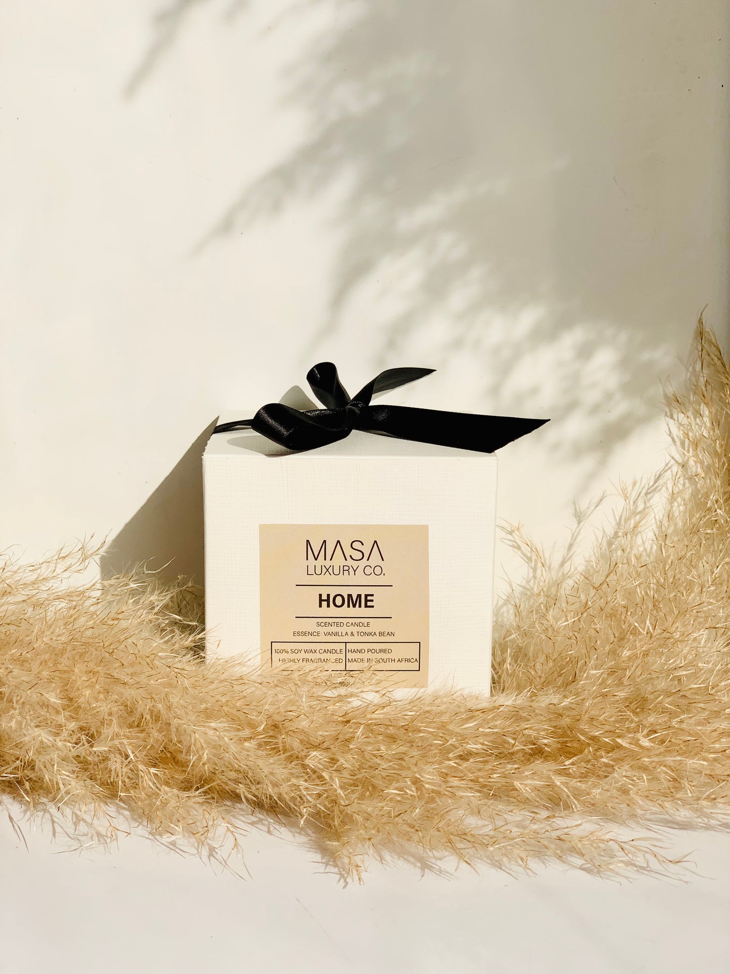 Home – Vanilla & Tonika Bean Scented Candle